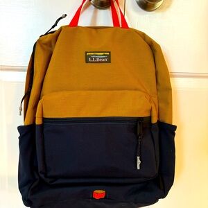 L.L. Bean kids mountain classic backpack